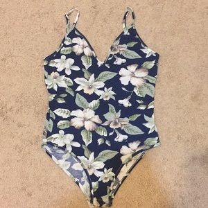 Flower crop top